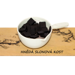 Solventní slonová kost barva na výrobu mýdla a svíček 10 g